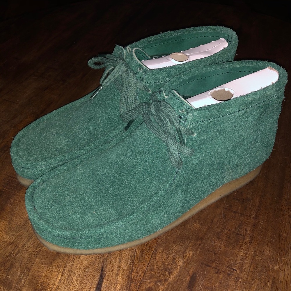 Clarks Wallabee 9.5 Forest Green